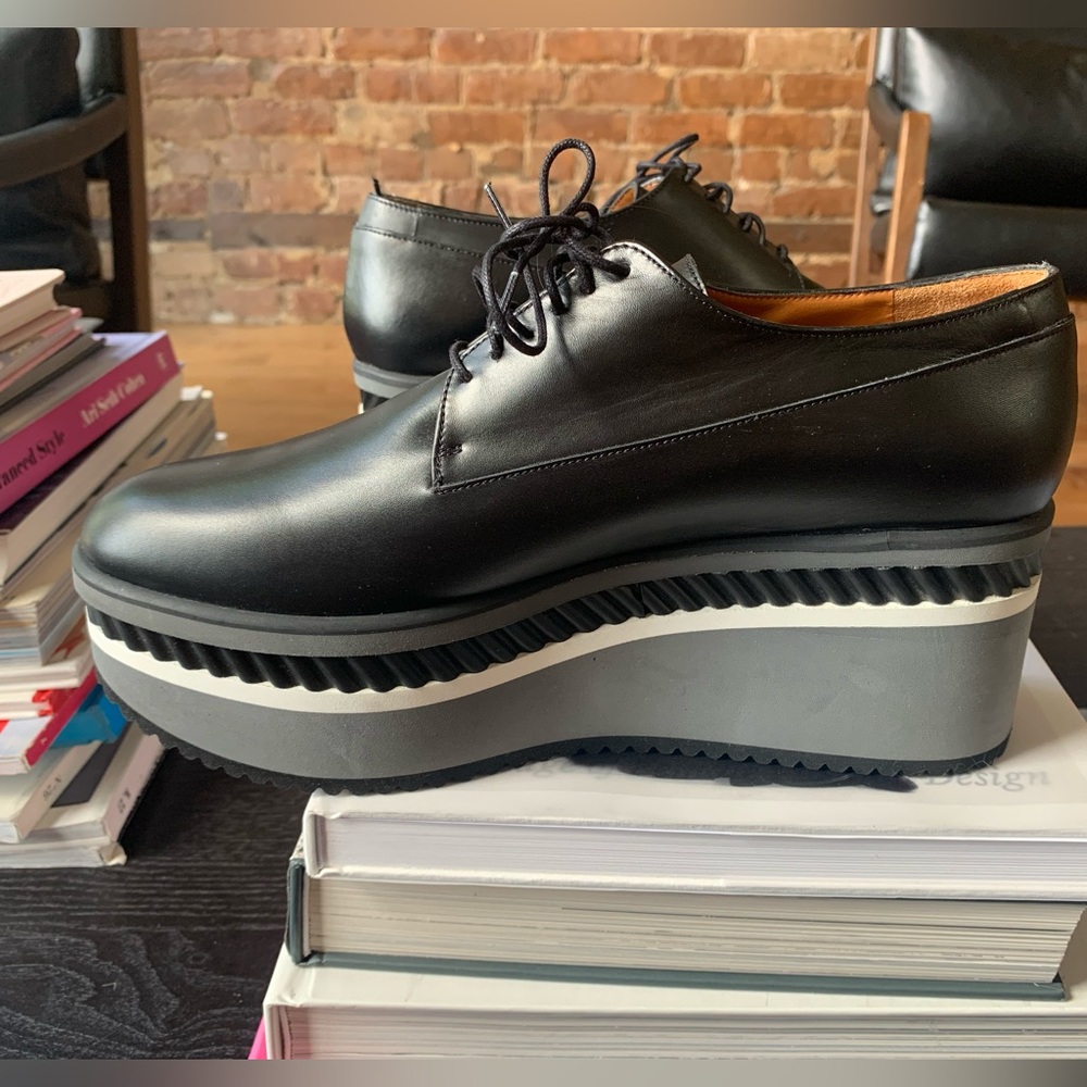 Robert Clergerie size 41 black gray and white leather platform oxfords